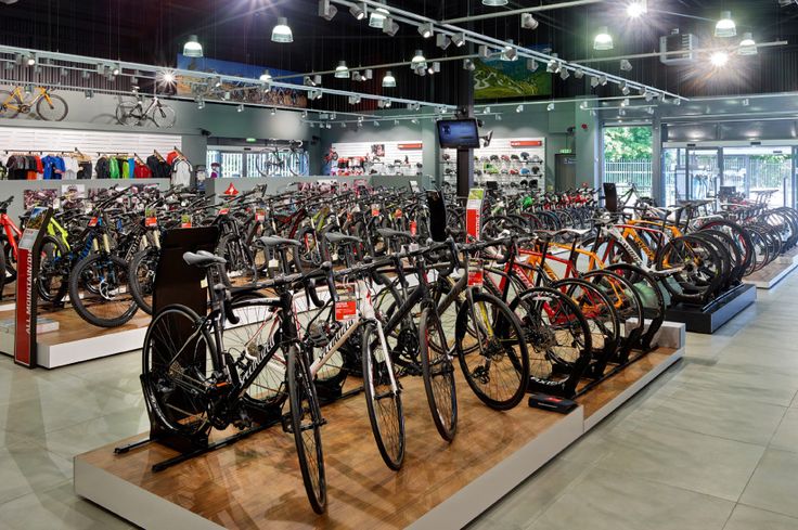 Inside the Mobile Bike PRO dealership